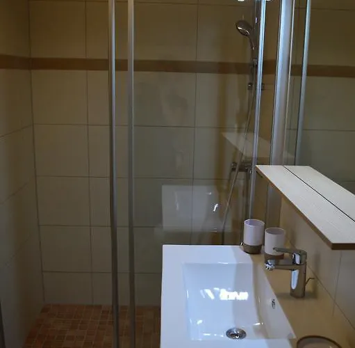 Kuchler דירה וולדן אם וורתרסי